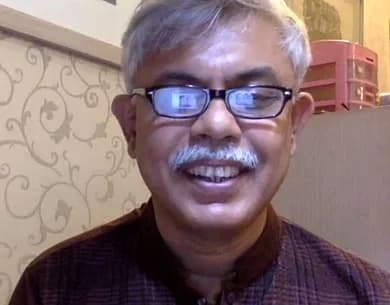 কিশোর আলোর সম্পাদক আনিসুল হক