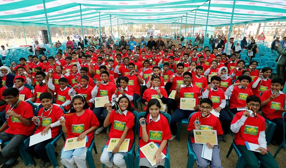 ঢাকা আঞ্চলিক গণিত উৎসবের বিজয়ীরা